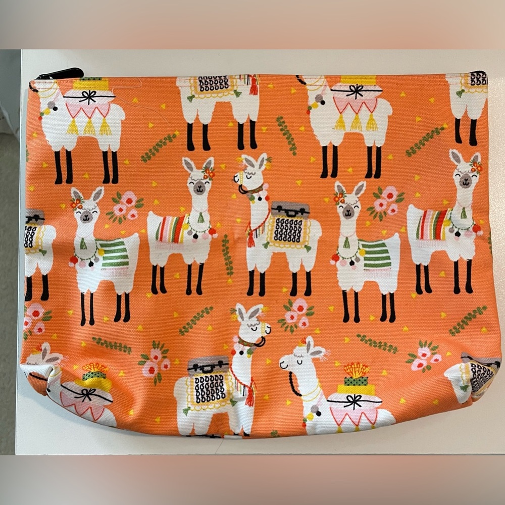 Thirty -One - llama Bag